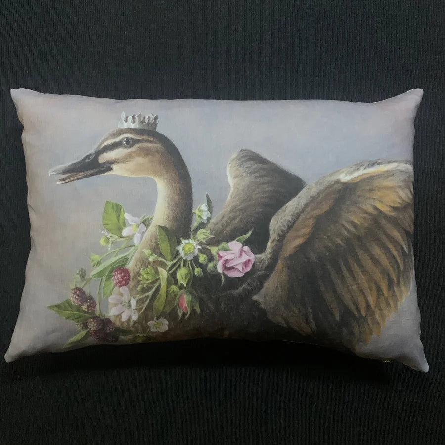 Anita Mertzlin-Cushions